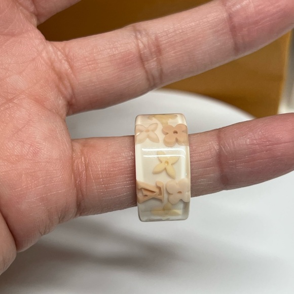 🔥🔥 Authentic LOUIS VUITTON Berg Farandole Ring Size M - Picture 9 of 9